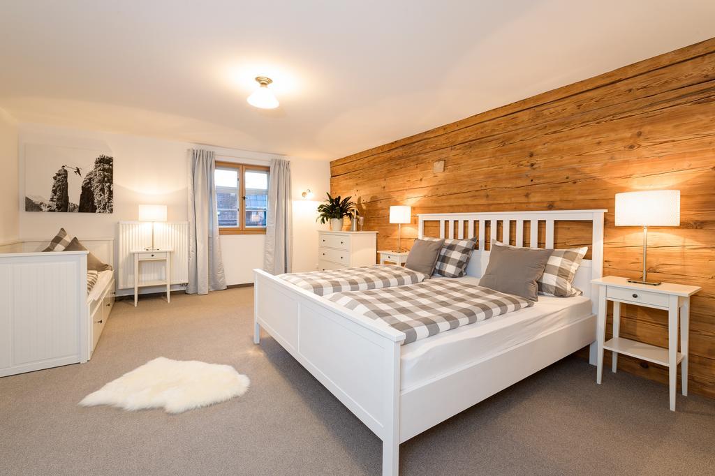 "Viktoria Ferienhaus" - Annehmlichkeiten Von 4-Sterne Familien-Und Wellnesshotel Viktoria Koennen Mitbenutzt Werden Oberstdorf Exterior foto